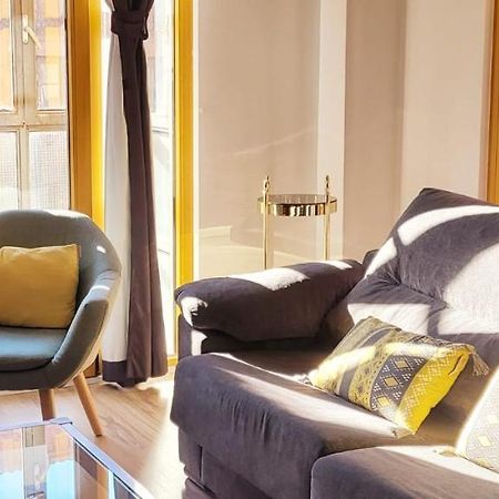 Www Sanmartinplaza Es En El Corazon Del Casco Historico Apartment Leon Ngoại thất bức ảnh