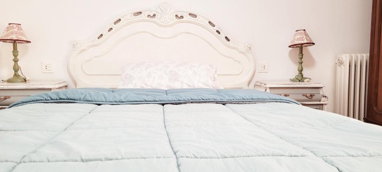Www Sanmartinplaza Es En El Corazon Del Casco Historico Apartment Leon Ngoại thất bức ảnh
